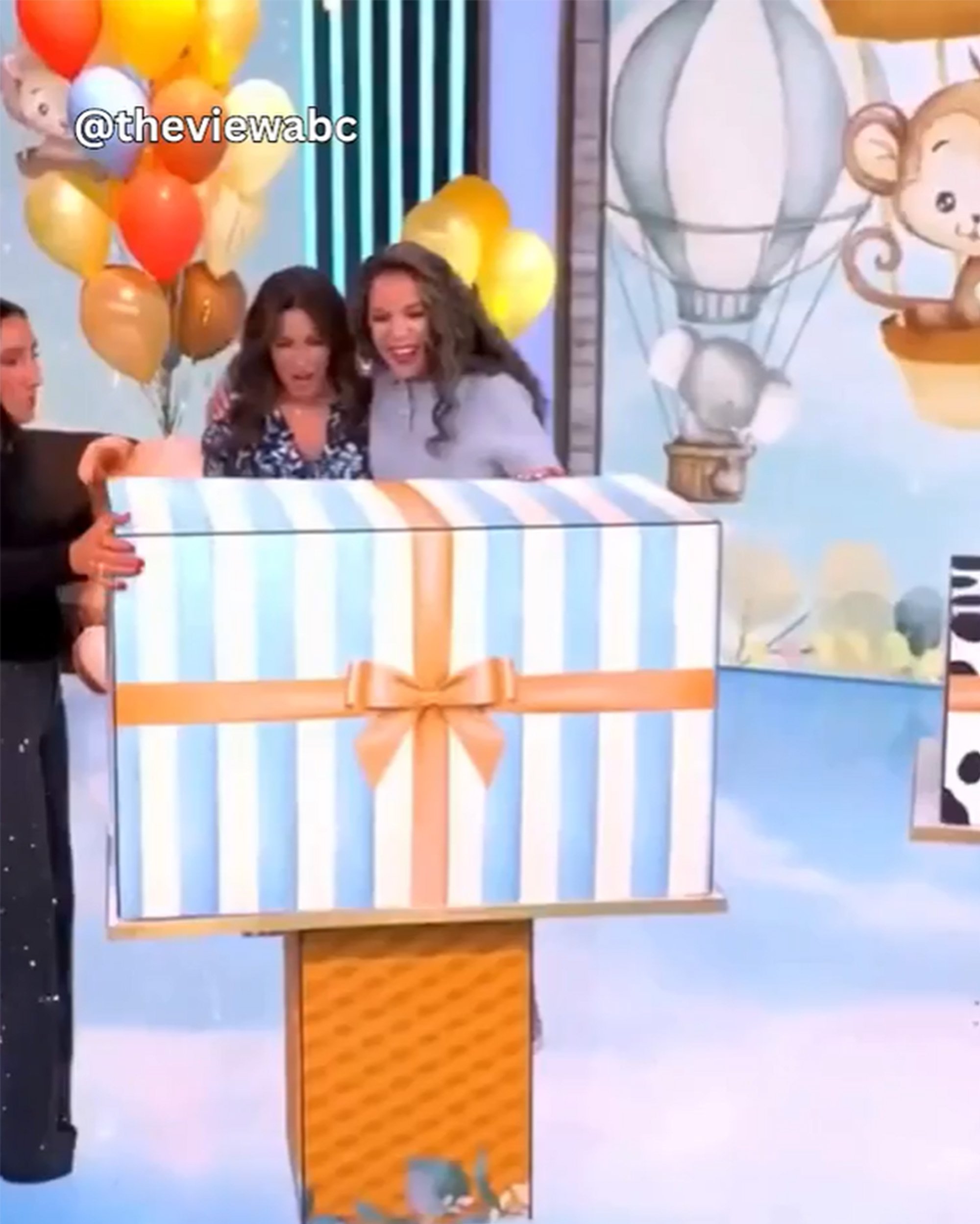 Product video 1 of Baby Organic Cotton Sleep & Play Pajama in Stripes