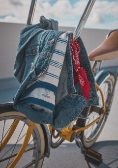 clothes on bike