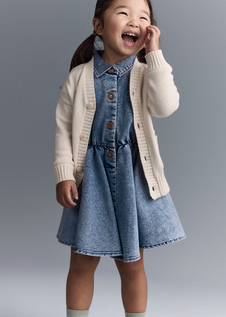 girl wearing a dress