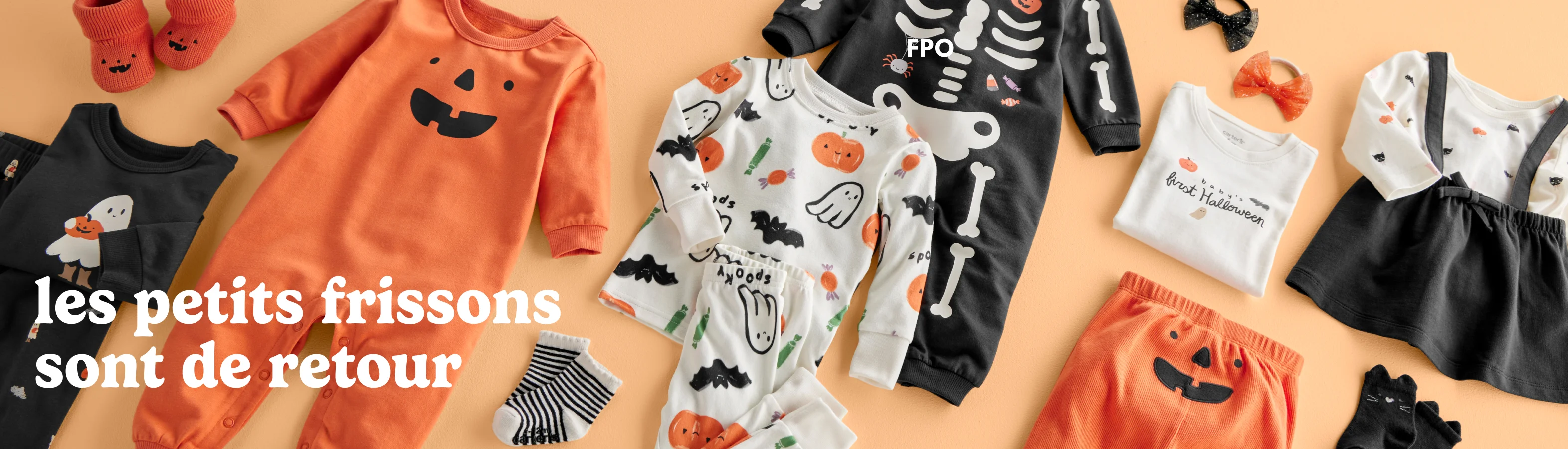 Halloween shop lay down with outfits french
