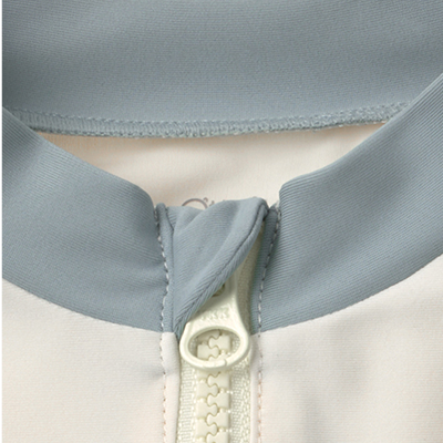 Toddler-friendly tagglessness