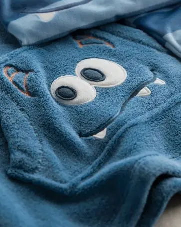 detail shot of monster pocket
